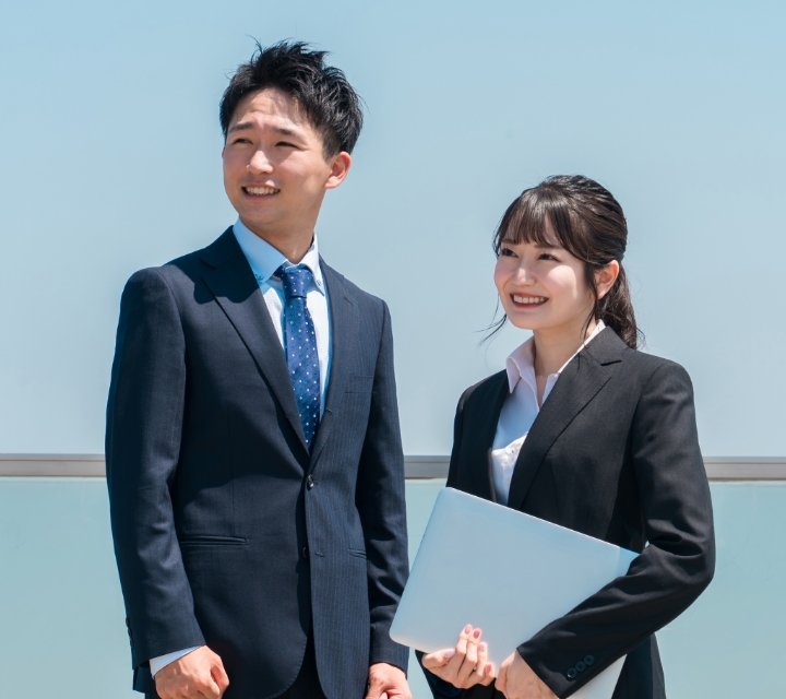 採用情報