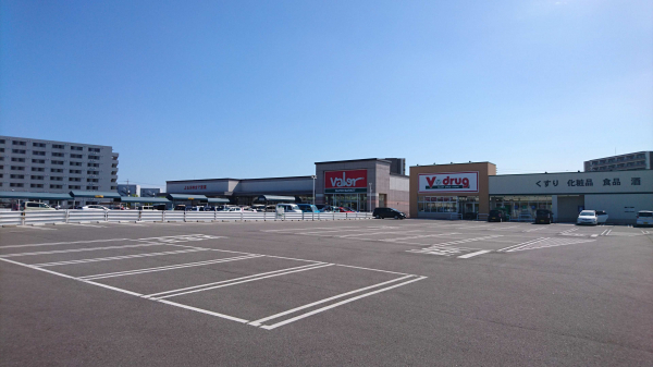 バロー上野台店