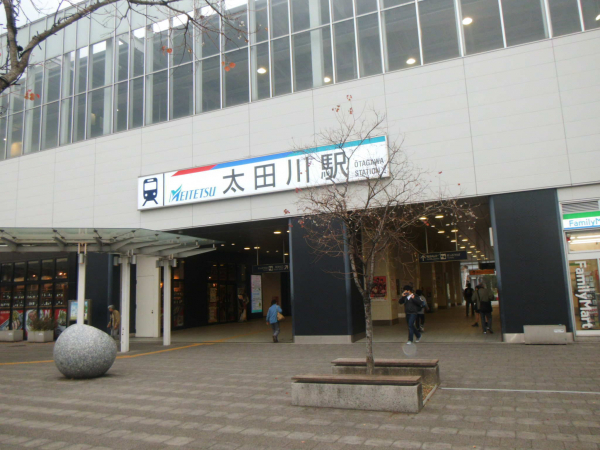 名鉄常滑線「太田川」駅