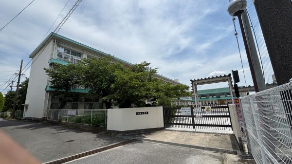 大治小学校
