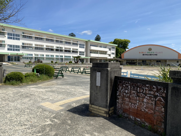 三蔵子小学校