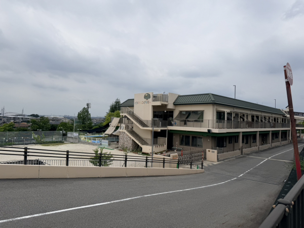 東海こども園
