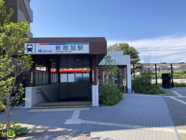 名鉄各務原線「新那加」駅