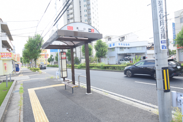 名古屋市営バス「溝口」停