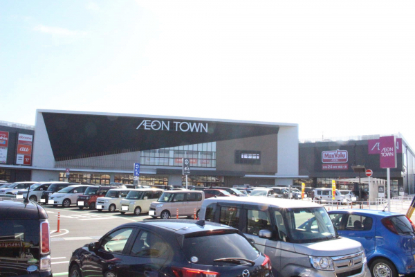 イオンタウン四日市泊