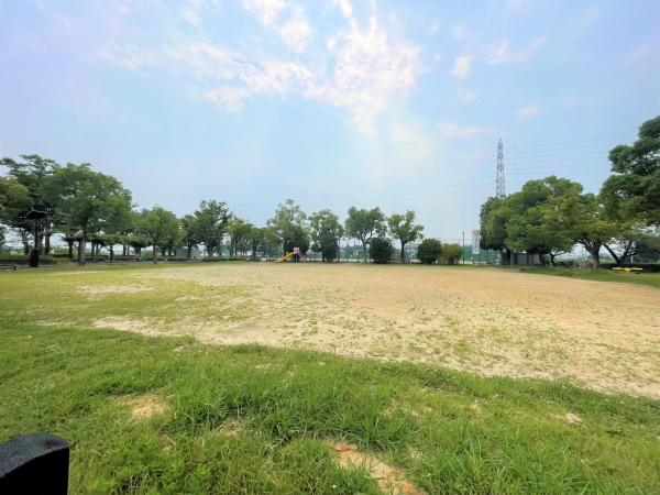 込野ちびっこ広場