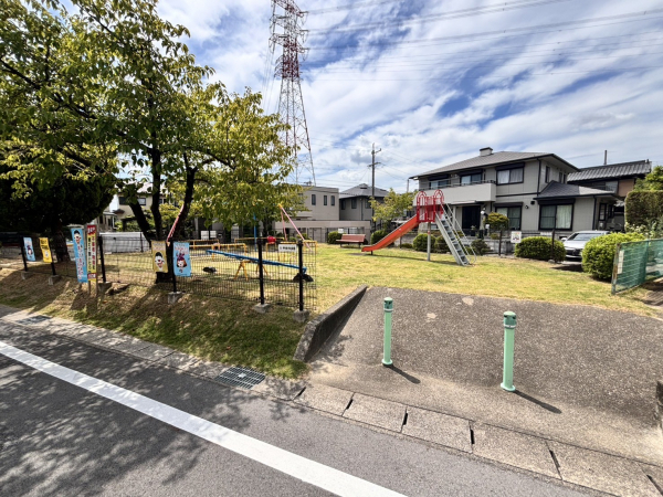 伊勢倉児童遊園