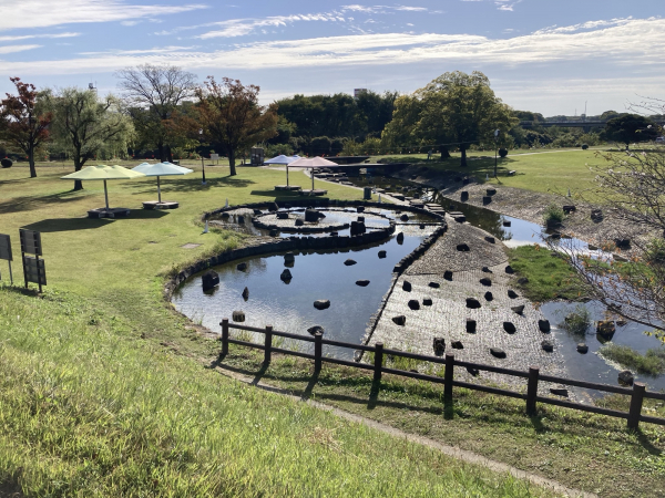 境川緑道公園