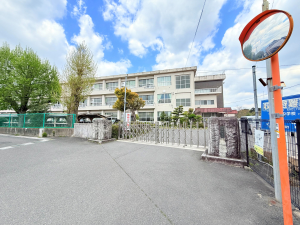 菰野中学校 (自転車通学可)