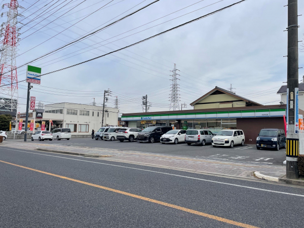 ファミリーマート 刈谷末広店
