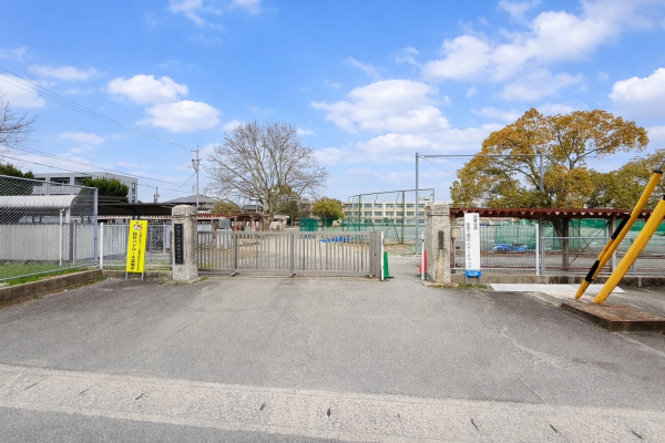 千代崎中学校 (自転車通学可)