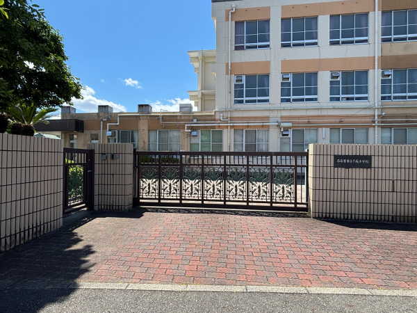 千成小学校