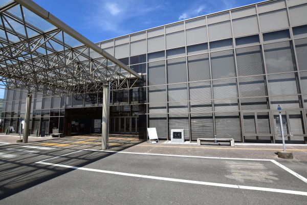 イーストプラザいこまい館