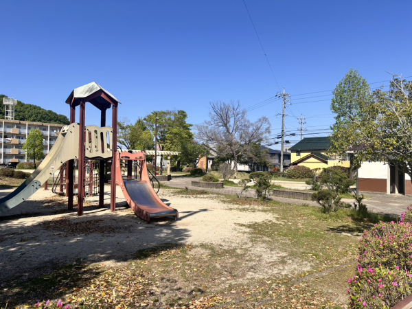 岩畑公園