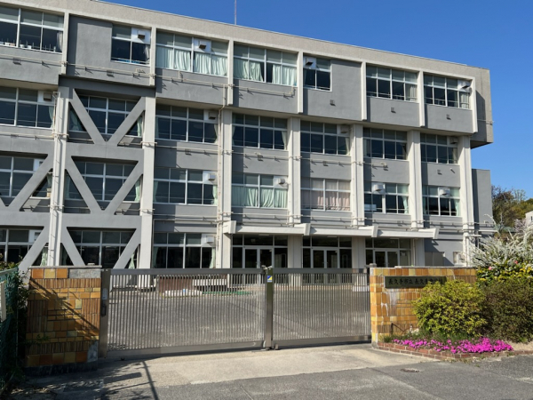 長久手中学校